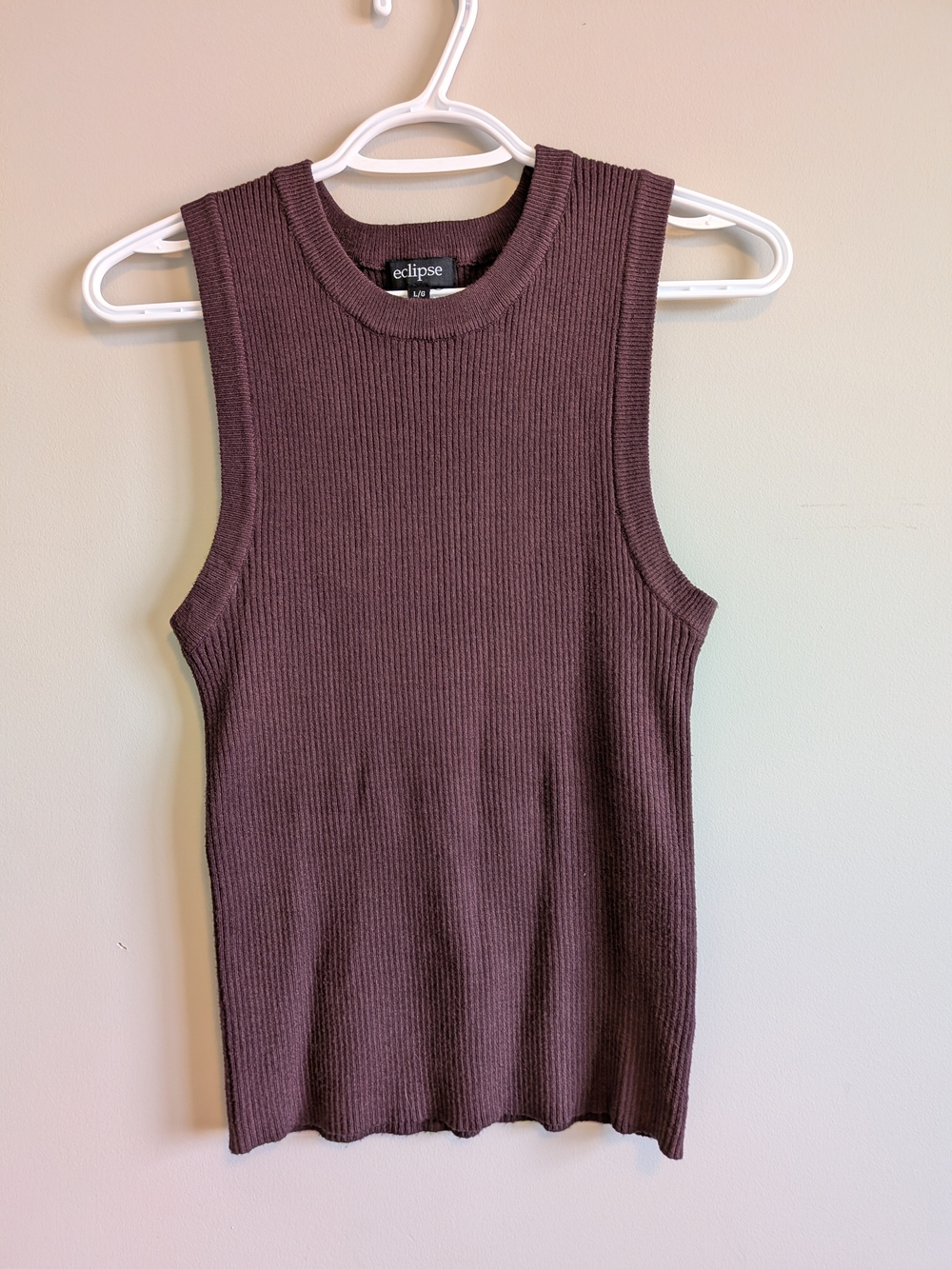 Eclipse Ribbed Sleeveless Knit Top - Mauve Brown